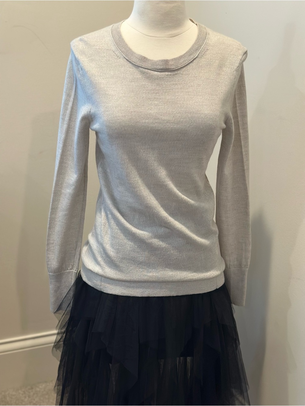 Banana Republic Extra Fine Merino Wool Gray Crewneck Sweater Size S